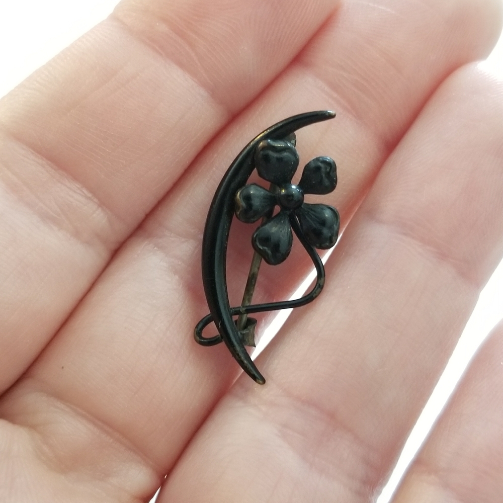 Antique honeymoon brooch crescent moon pin black vintage celestial floral - Picture 4 of 7